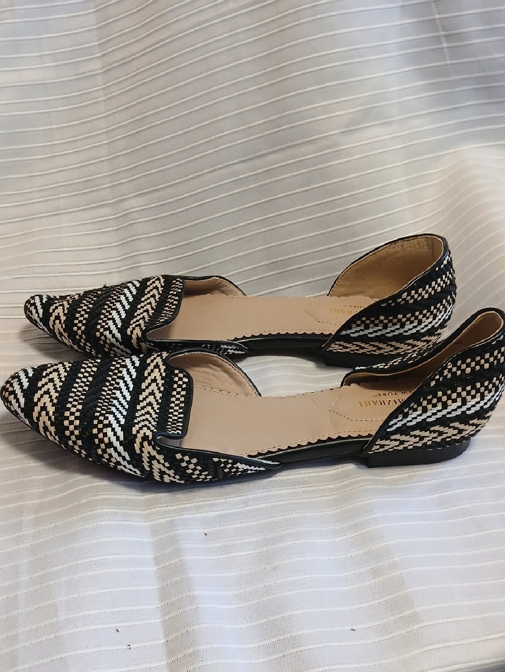 Isaac Mizrahi Black and Cream Woven Pointed D'Orsay Flats